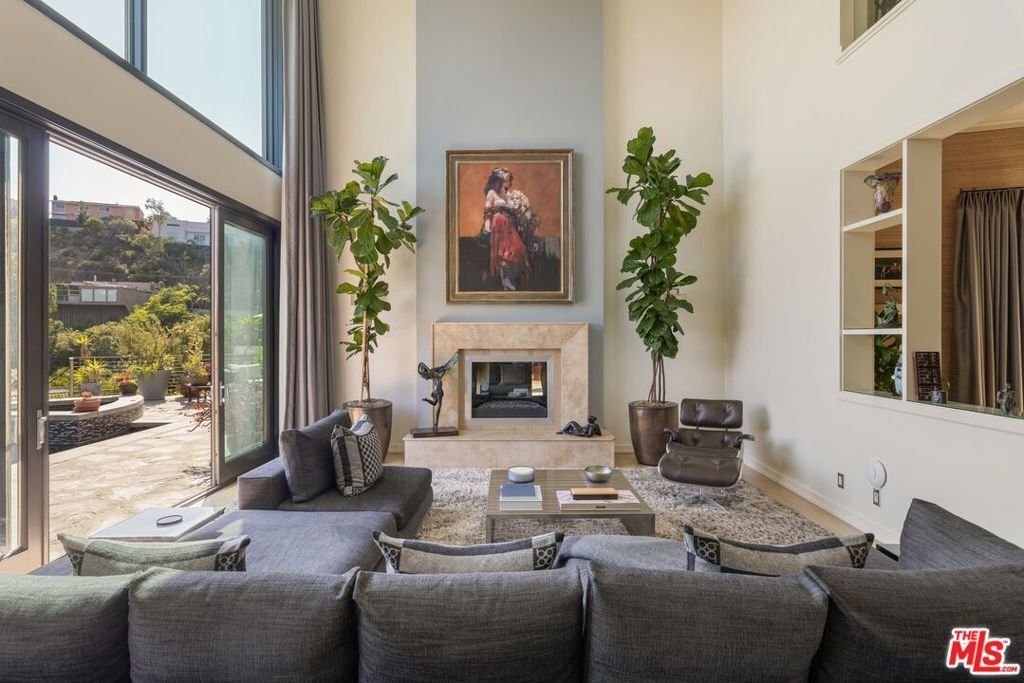 House in Los Angeles, California, United States 2 - 16903155