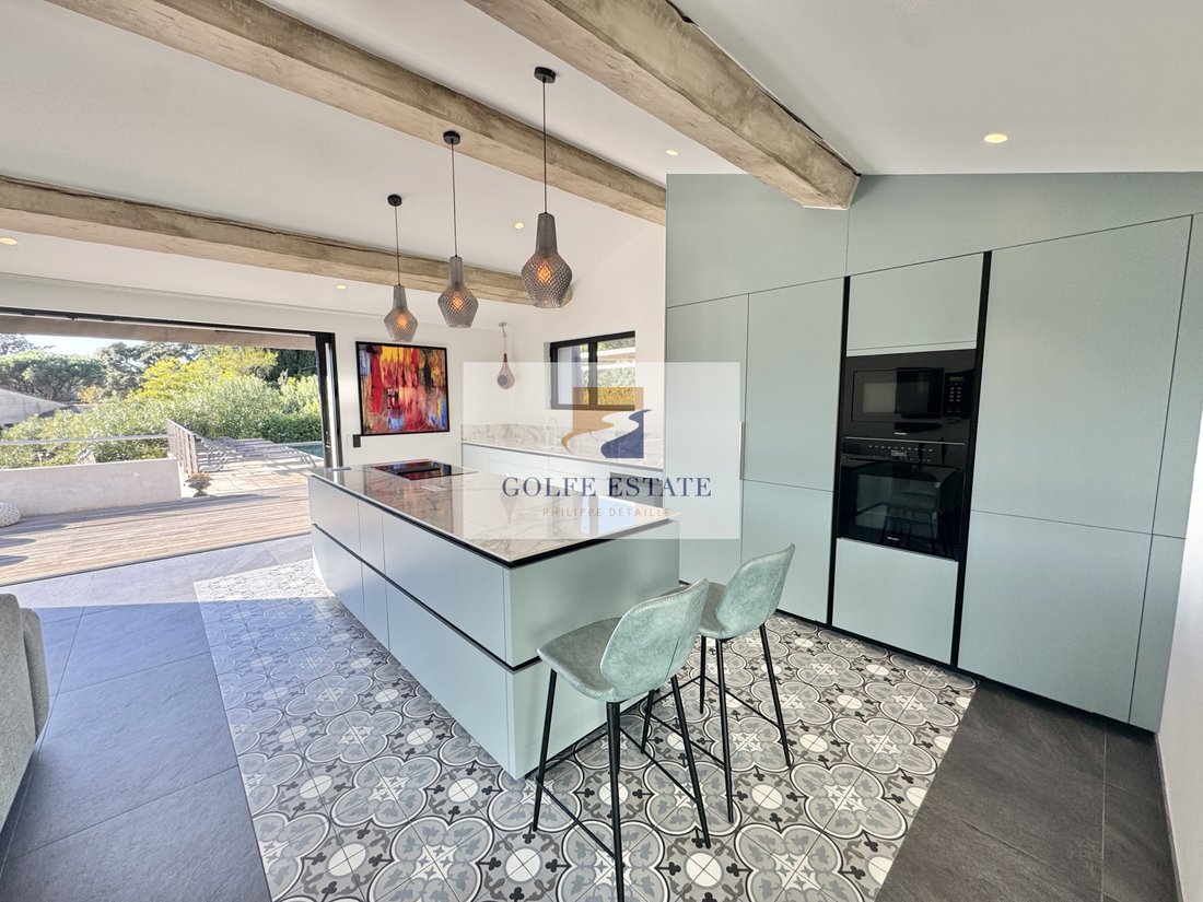 Villa in La Croix-Valmer, Provence-Alpes-Côte d'Azur, France 5 - 16898561