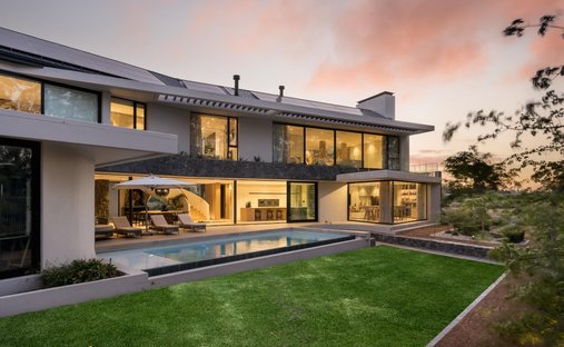 House in Paarl, Western Cape, South Africa 1