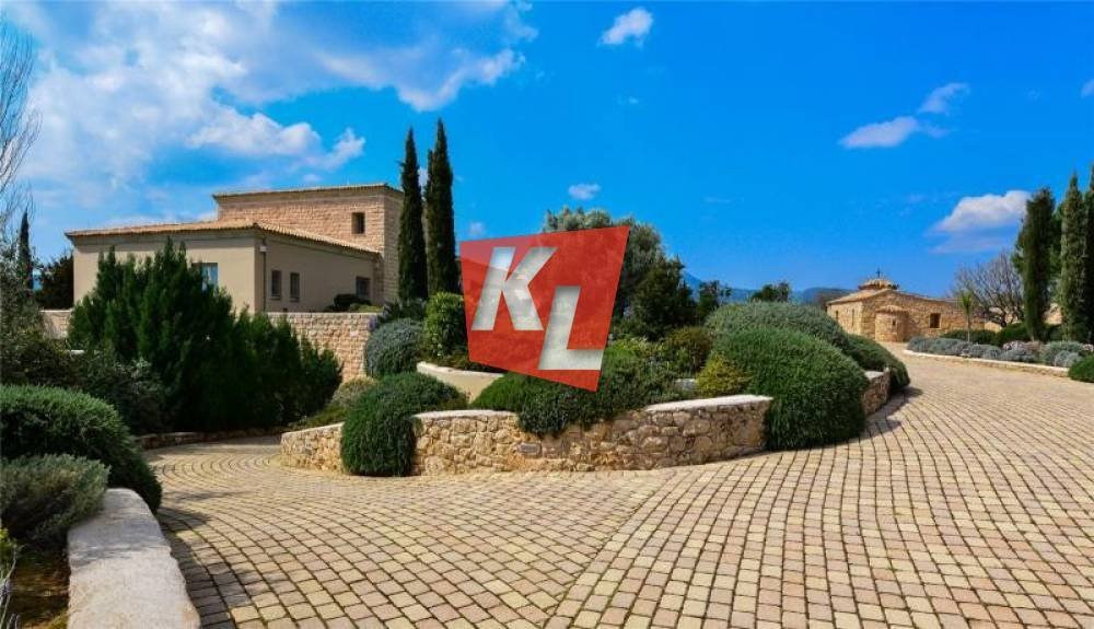 House in Oropos, Attica, Greece 4 - 16900436