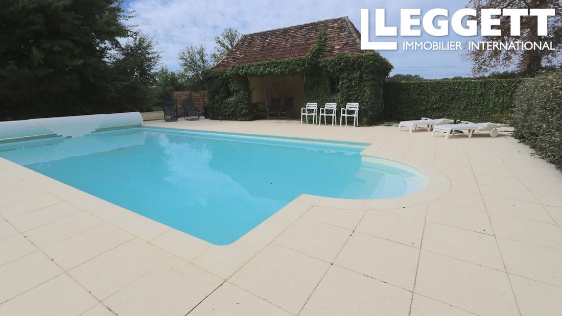House in Saint-Felix-de-Reillac-et-Mortemart, Nouvelle-Aquitaine, France 3 - 14329872