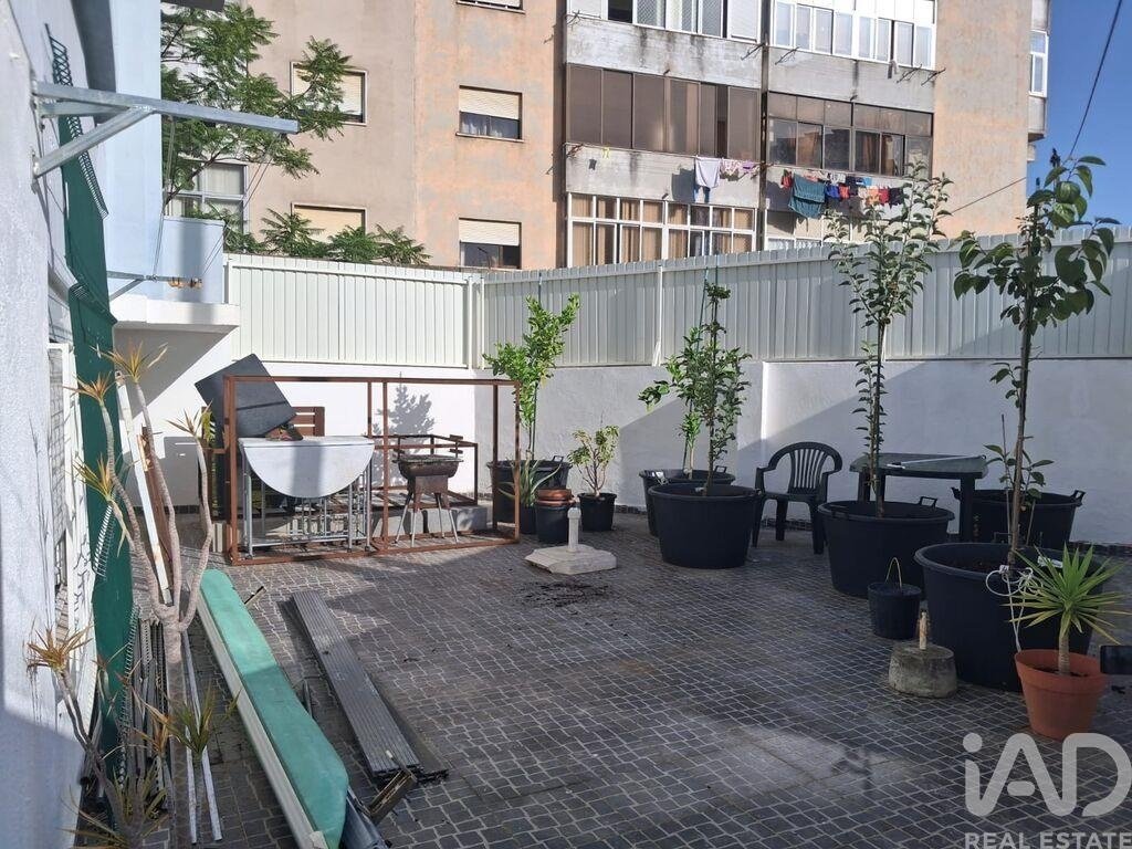 Apartment in Almada, Cova da Piedade, Pragal e Cacilhas, Setubal, Portugal 1 - 16903707
