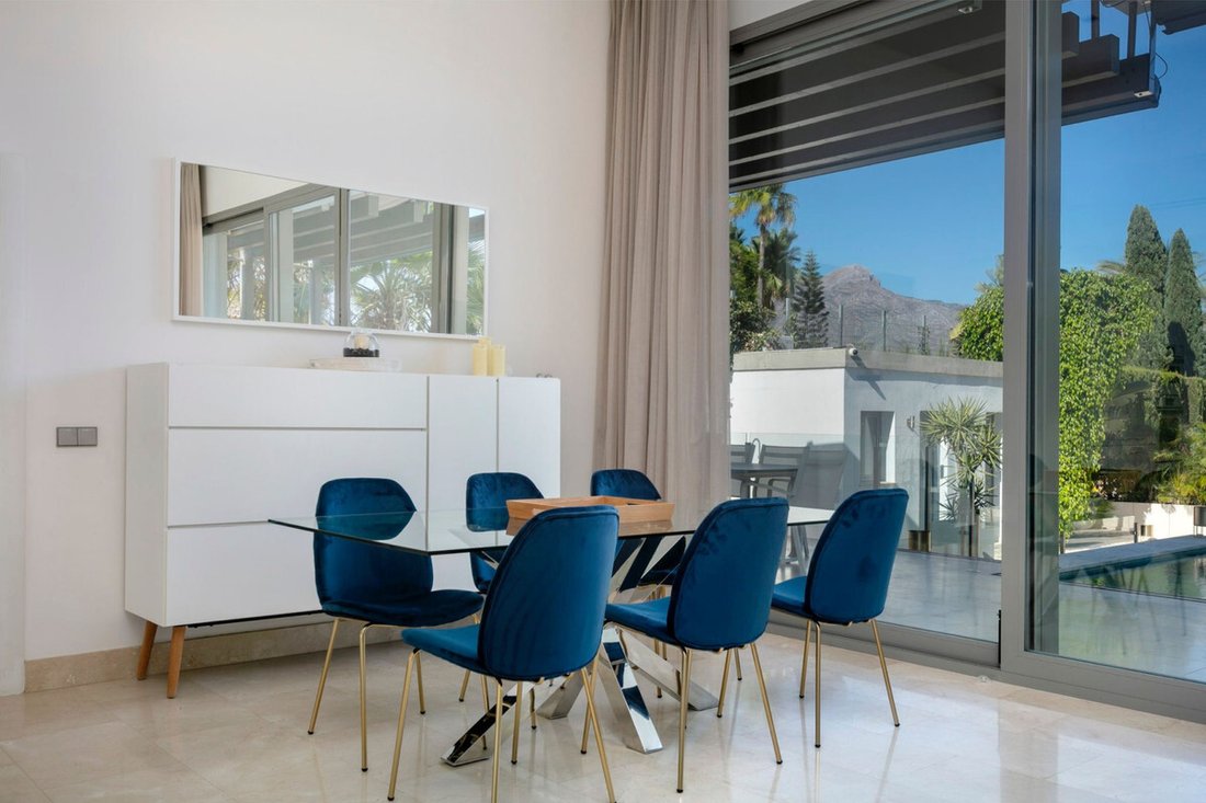 Villa in La Quinta, Benahavis, Andalusia 4 - 16898262