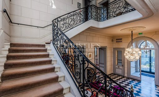 Cocumont Magnificent 18th Century Chateau 700m² On 11 Hectares, Swimming Pool With View