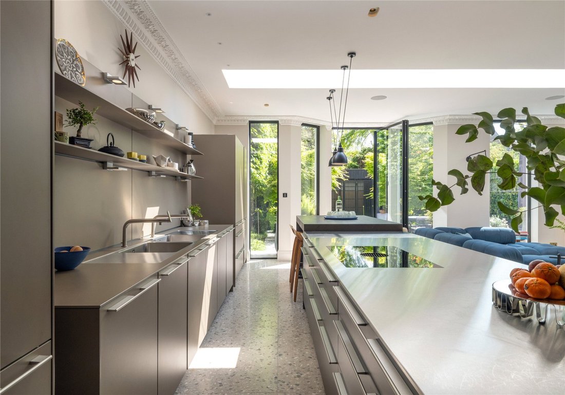 Apartment in Primrose Hill, Camden, England 5 - 16899039