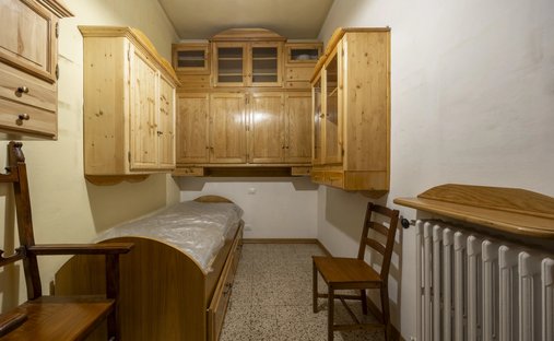 Castle for Sale in Tuscany, Italy