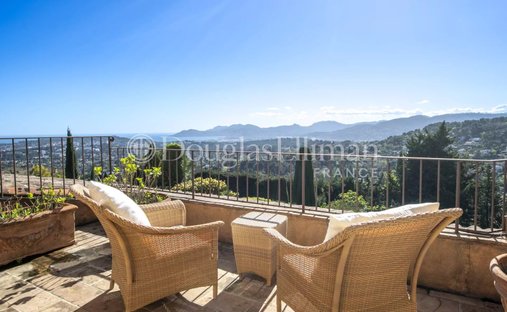 Villa in Mougins, Provence-Alpes-Côte d'Azur, France 1