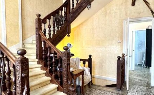 Castle for Sale in Vannes, Brittany, France