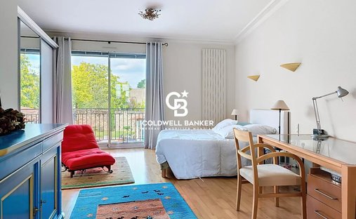 Castle for Sale in Les Herbiers, Pays de la Loire, France