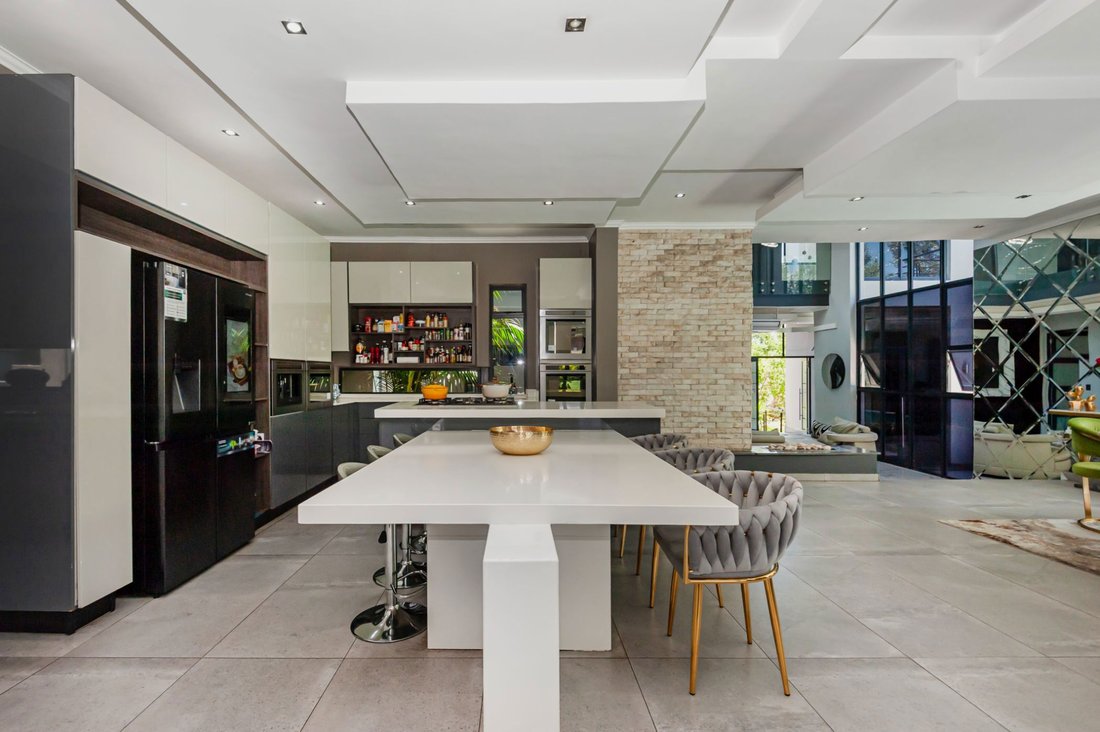 House in Copperleaf Golf and Country Estate, Centurion, South Africa 4 - 16900070
