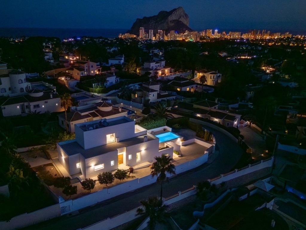 Villa in Calp / Calpe, Valencian Community, Spain 5 - 16902660