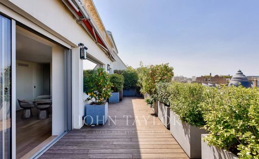 Apartment in Porte Dauphine, Paris 16e Arrondissement, Paris 1