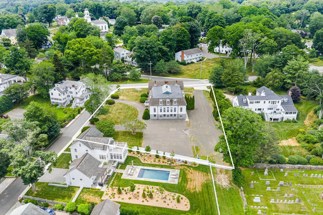 House in Essex, Connecticut, United States 2 - 16899569