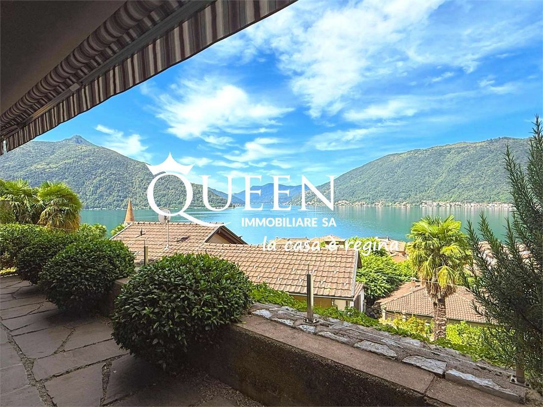 Bissone: 4.5 Room Apartment, 150 Sqm, Lake View, Garden, Porch