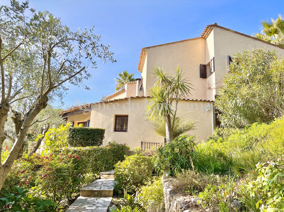 Villa in Cabris, Provence-Alpes-Côte d'Azur, France 3 - 16898508