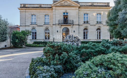 Cocumont Magnificent 18th Century Chateau 700m² On 11 Hectares, Swimming Pool With View