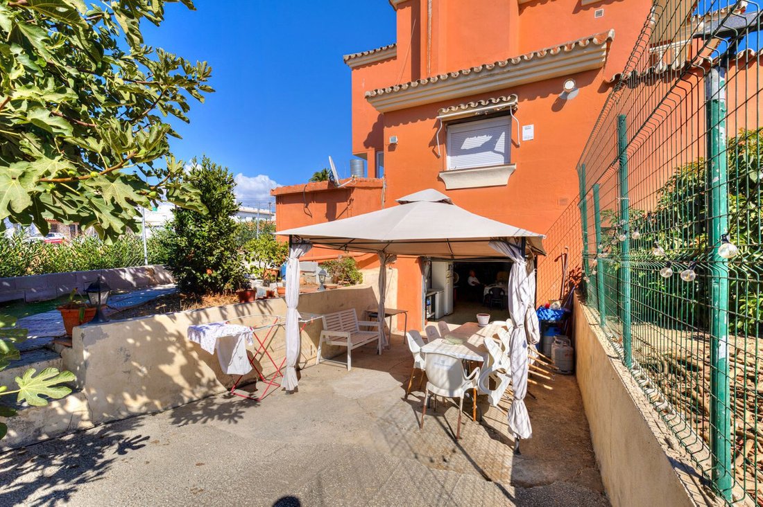 Villa in San Pedro de Alcantara, Andalusia, Spain 4 - 16898442
