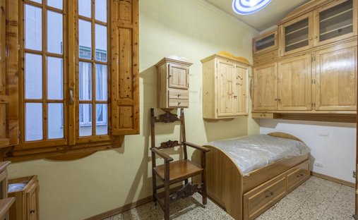 Castle for Sale in Tuscany, Italy