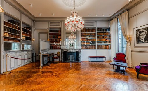 Cocumont Magnificent 18th Century Chateau 700m² On 11 Hectares, Swimming Pool With View