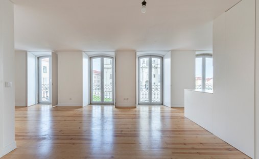 Apartment in Sao Vicente, Lisbon, Portugal 1