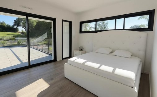 Castle for Sale in Vannes, Brittany, France