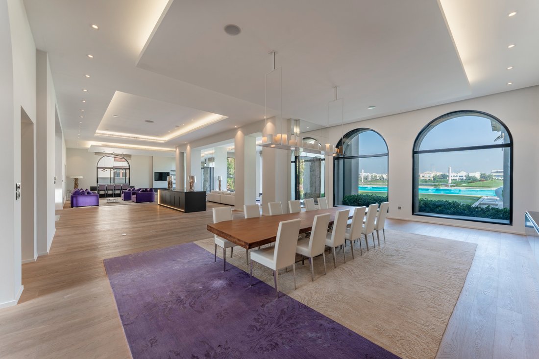 Villa in Emirates Hills, Dubai, United Arab Emirates 4 - 16902801