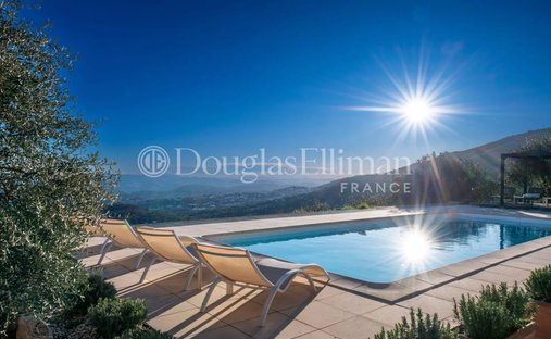 Villa en Grasse, Provenza-Alpes-Costa Azul, Francia 1