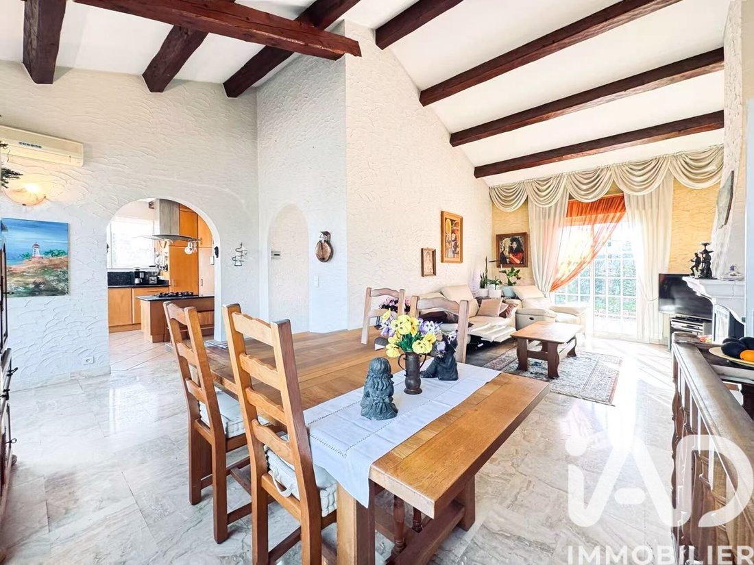 House in Frejus, Provence-Alpes-Côte d'Azur, France 3 - 16899838