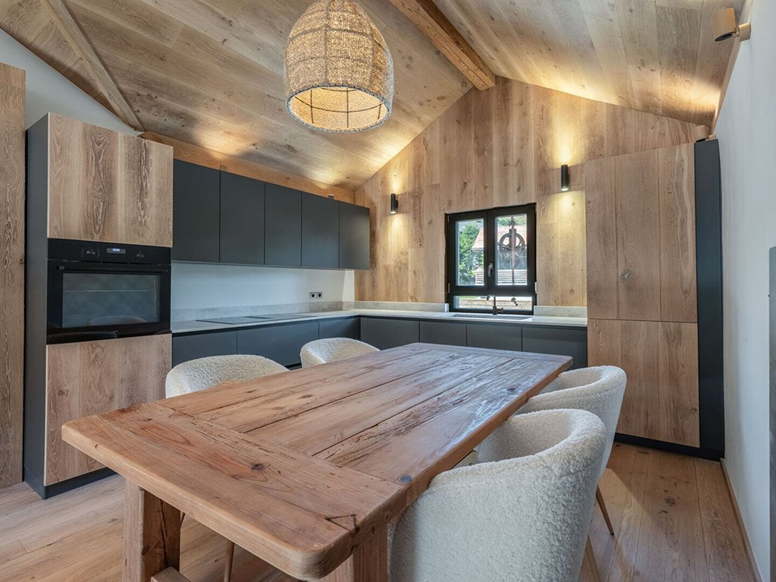 Apartment in Megève, Auvergne-Rhône-Alpes, France 5 - 16898624