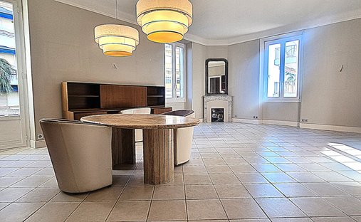 Appartamento a Fontmerle, Antibes, Francia 1