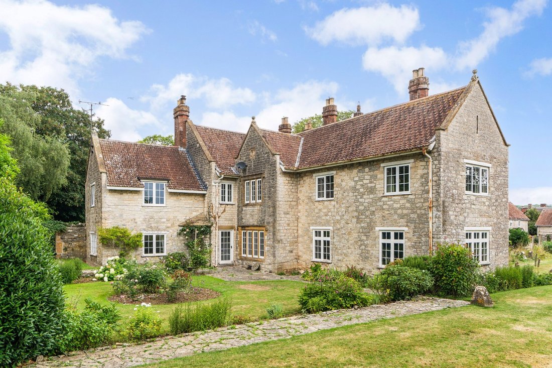Casa en Queen Camel, Inglaterra 1 - 16898345