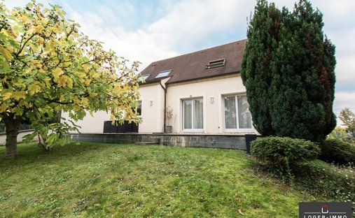 House in Carnot, Bry-sur-Marne, France 1