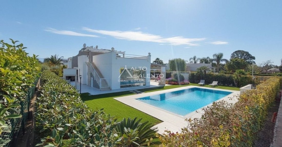 Villa in Historic Center, Monopoli, Italy 5 - 16879680