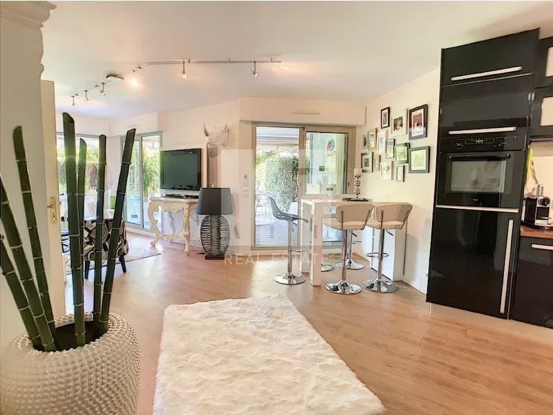Apartment in La Californie, Cannes, France 2 - 16898246