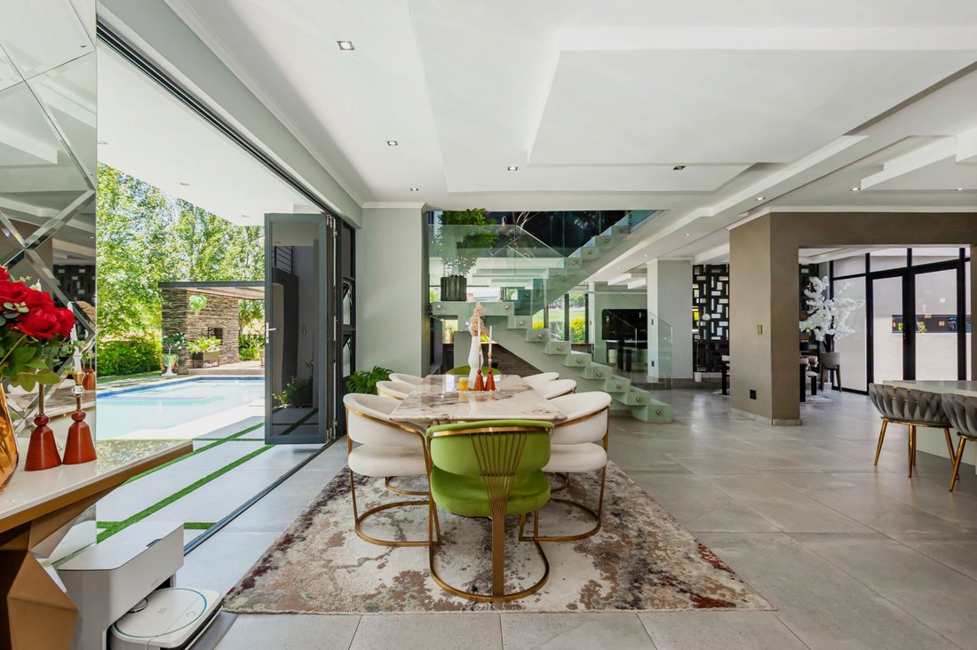House in Copperleaf Golf and Country Estate, Centurion, South Africa 3 - 16900070