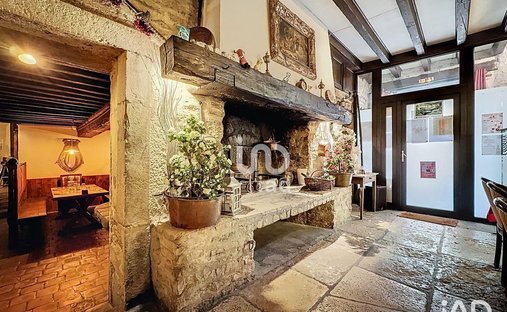 Beze, Bourgogne – Franche-Comté, France 1