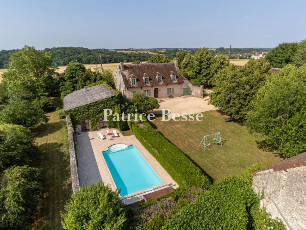 House in Courtenay, Centre-Val de Loire, France 1 - 16902834