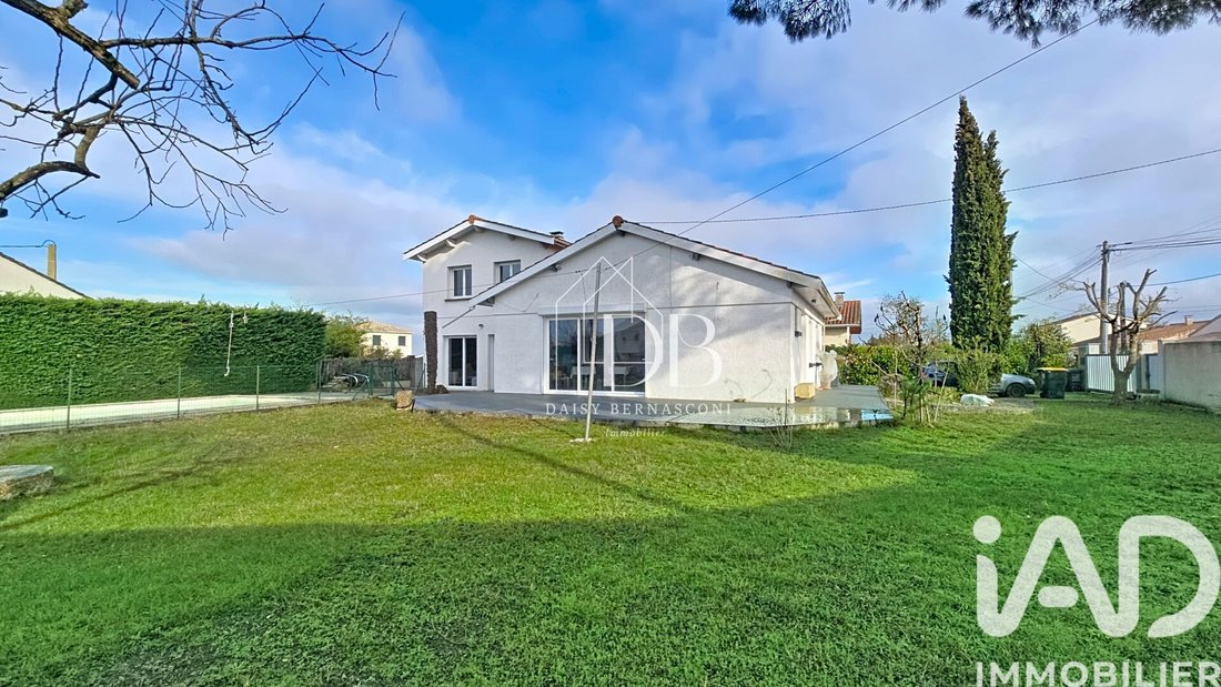House in Martillac, Nouvelle-Aquitaine, France 1 - 16899841