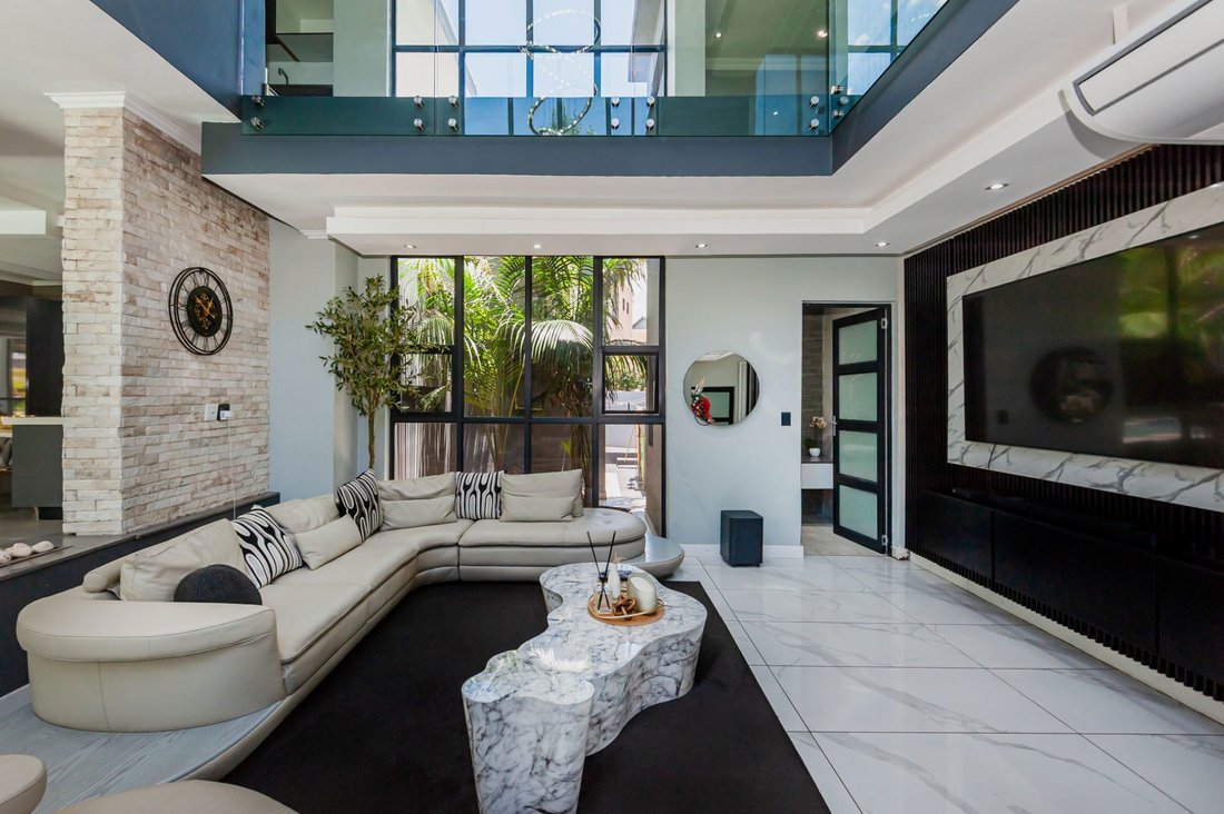 House in Copperleaf Golf and Country Estate, Centurion, South Africa 5 - 16900070