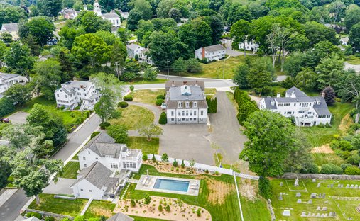 House in Essex, Connecticut, United States 1