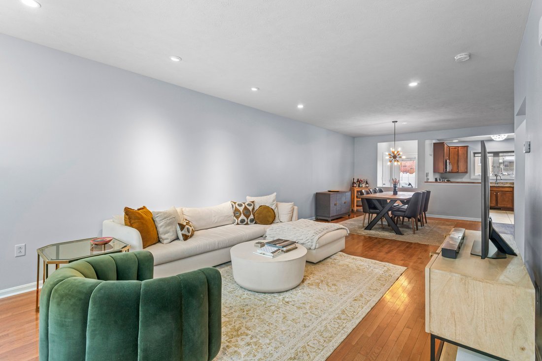 House in West View, Pennsylvania, United States 3 - 16898166