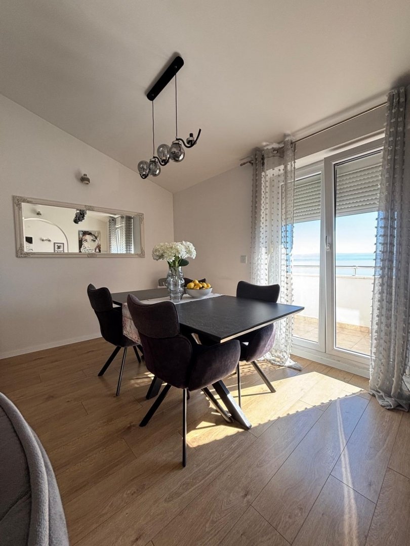 Apartment in Znjan, Split, Split-Dalmatia County 2 - 16899005