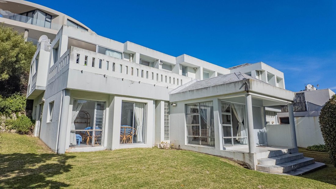 House in Plettenberg Bay, Western Cape, South Africa 4 - 16899512
