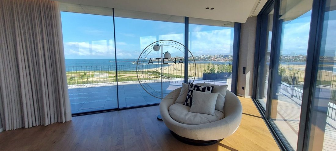 Apartment in Canidelo, Porto District, Portugal 1 - 16902655