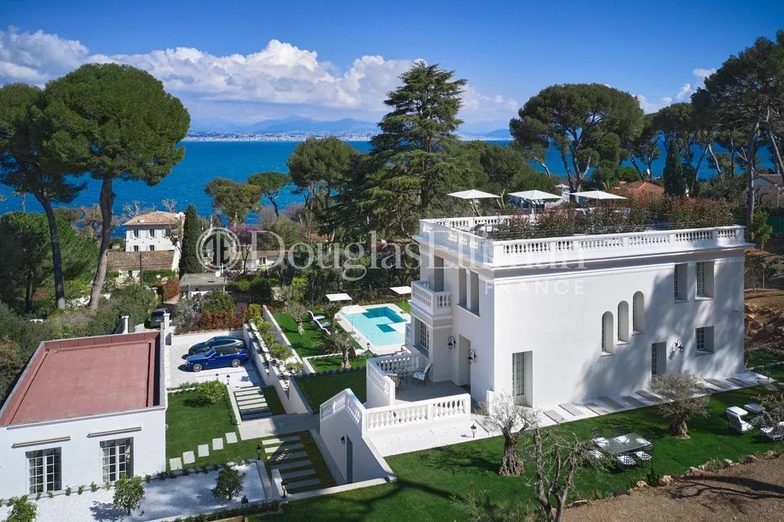 Villa in Antibes, Provence-Alpes-Côte d'Azur, France 5 - 16898446