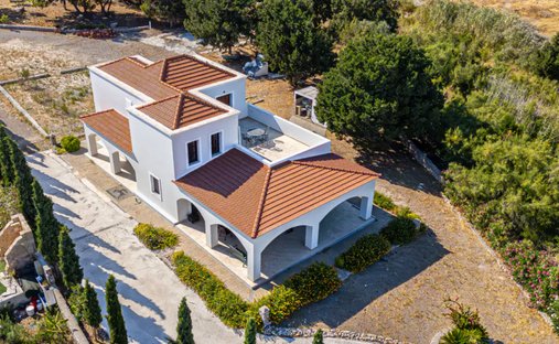 Villa in Paralia Apolakia, Aegean, Griechenland 1