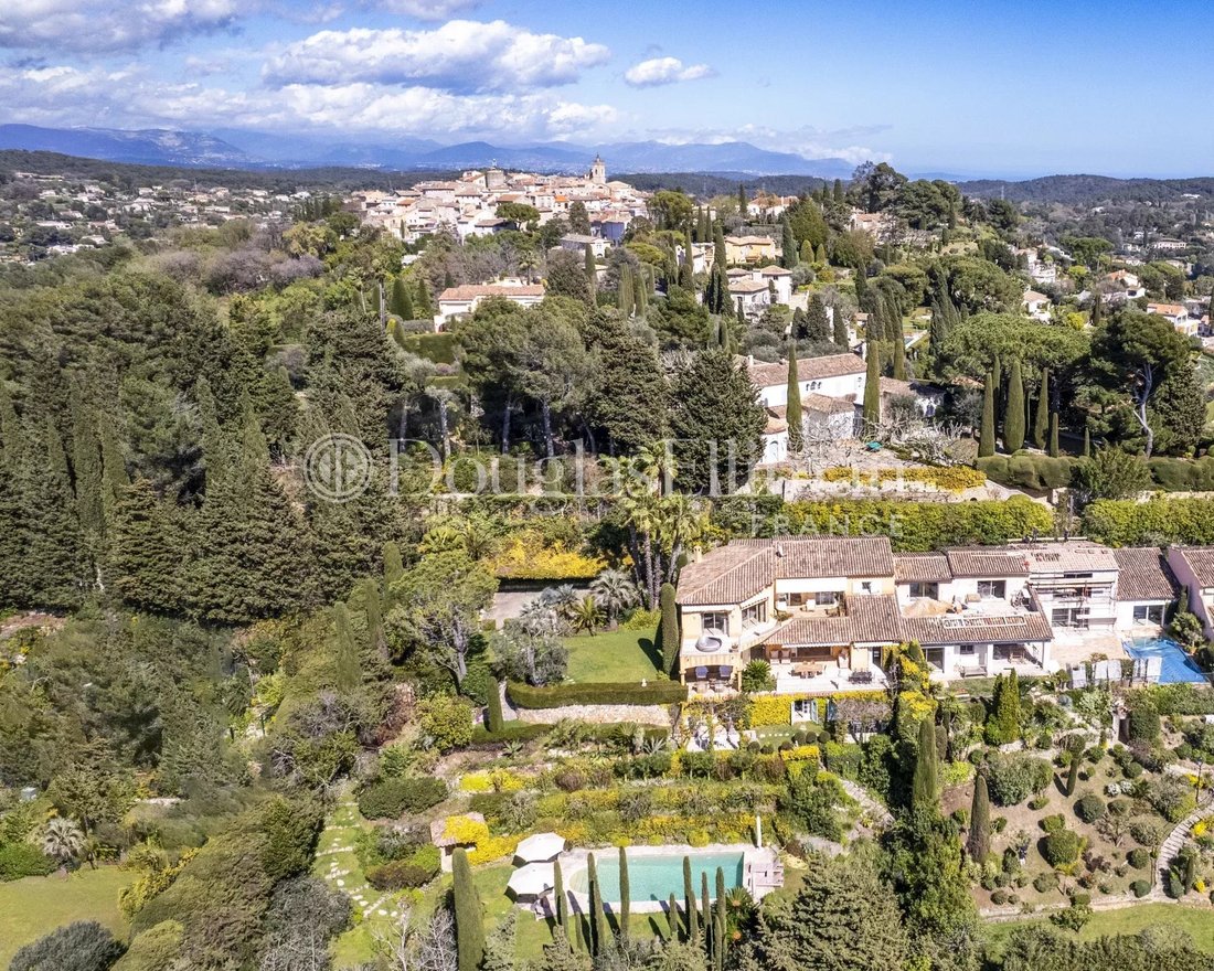 Villa in Mougins, Provence-Alpes-Côte d'Azur, France 4 - 14971506