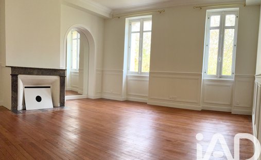 Cocumont Magnificent 18th Century Chateau 700m² On 11 Hectares, Swimming Pool With View