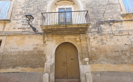 Estate in Italy 1