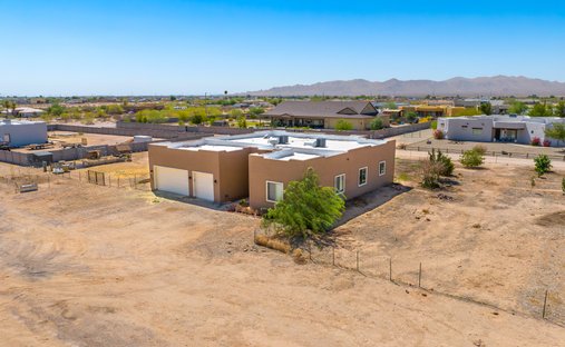 House in Wittmann, Arizona, United States 1